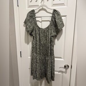 Old Navy Leafy Green Dress